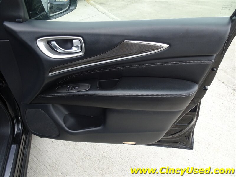 Used 2019 INFINITI QX60 Pure AWD/4WD image 30