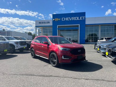 Used 2020 Ford Edge ST-Line w/ Cold Weather Package AWD/4WD image 1