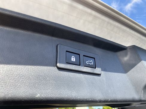 Used 2025 Subaru Outback Wilderness w/ Wilderness Package image 29