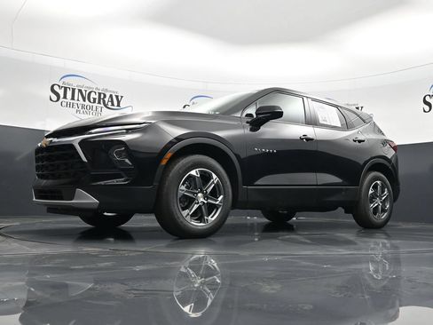 Used 2025 Chevrolet Blazer LT AWD/4WD image 31
