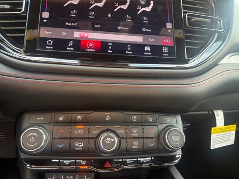 New 2026 Dodge Durango GT AWD/4WD image 23