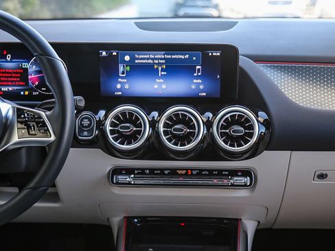 Certified 2026 Mercedes-Benz GLA 250 image 11