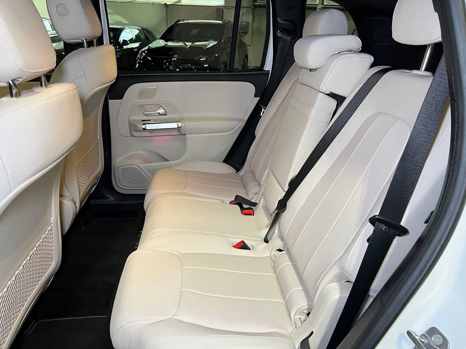 Certified 2026 Mercedes-Benz GLB 250 4MATIC image 20