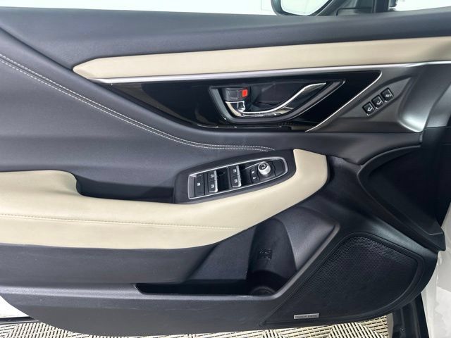Used 2021 Subaru Outback Limited AWD/4WD image 12