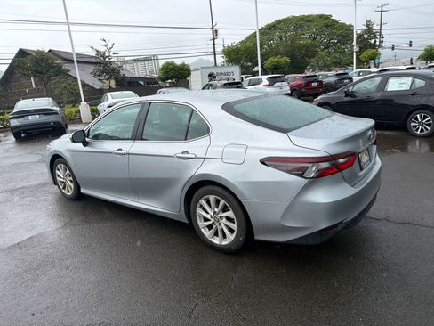 Used 2023 Toyota Camry LE image 4