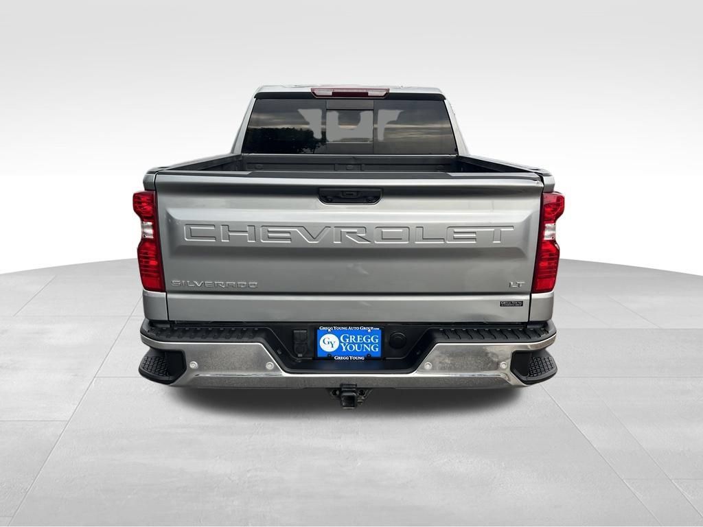 Used 2024 Chevrolet Silverado 1500 LT w/ Safety Package AWD/4WD image 5