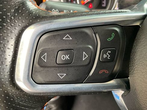 Used 2022 Jeep Gladiator Mojave w/ LED Lighting Group AWD/4WD image 35
