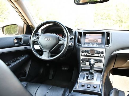 Used 2013 INFINITI G37 x Sedan w/ Premium Pkg AWD/4WD image 21