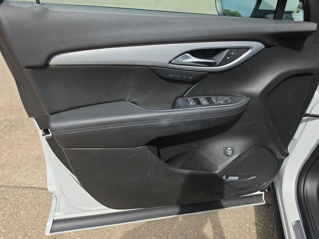 Used 2025 Buick Envision Avenir AWD/4WD image 18