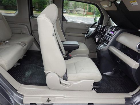 Used 2011 Honda Element LX image 21