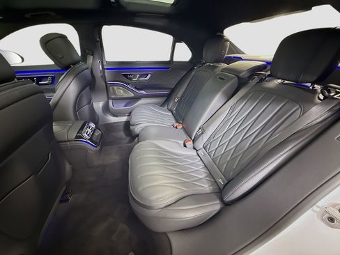 Used 2025 Mercedes-Benz S 63 AMG S image 26