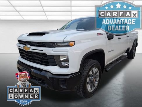 Certified 2025 Chevrolet Silverado 2500 Custom w/ Custom Value Package AWD/4WD image 24