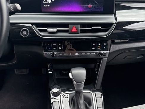 Used 2024 Kia Seltos S image 22