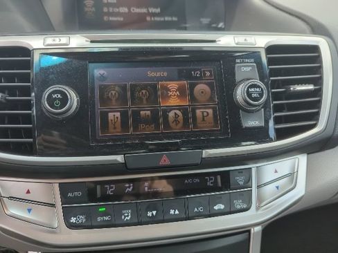 Used 2014 Honda Accord EX-L image 10