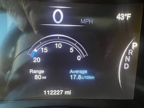 Used 2017 Jeep Grand Cherokee Altitude image 26