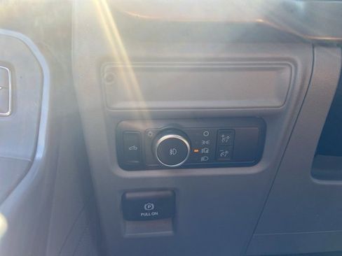 Used 2024 Ford F150 XLT image 19