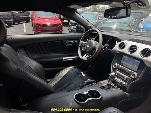 Used 2017 Ford Mustang GT Premium w/ Equipment Group 401A RWD image 22