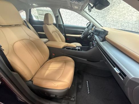 New 2026 Hyundai Sonata Limited FWD image 11
