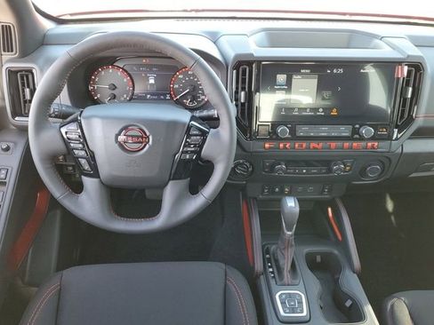 New 2026 Nissan Frontier PRO-4X w/ Pro-4x Convenience Package image 8