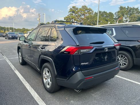 Used 2019 Toyota RAV4 XLE w/ All Weather Liner Package AWD/4WD image 2