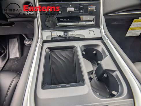 New 2026 Nissan Armada SV image 15