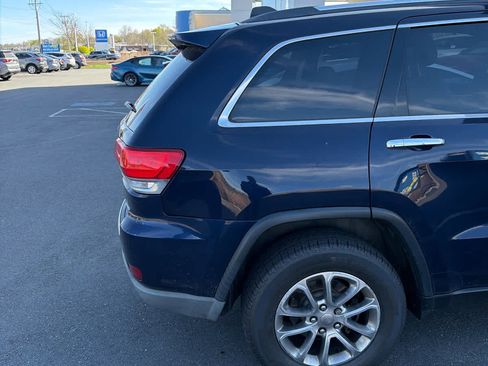 Used 2016 Jeep Grand Cherokee Limited w/ Luxury Group II AWD/4WD image 1