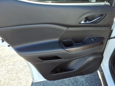 Used 2023 GMC Acadia Denali w/ Denali Technology Package image 20