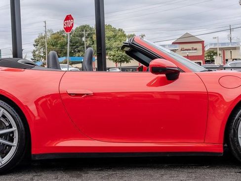 Used 2024 Porsche 911 Carrera image 5