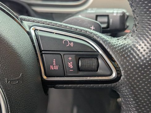 Used 2014 Audi Q7 3.0T S line Prestige w/ S Line Package image 19