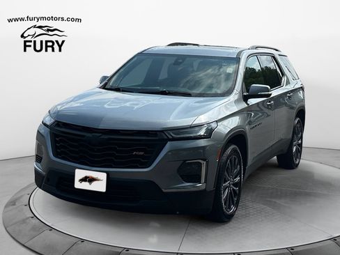 Used 2023 Chevrolet Traverse RS AWD/4WD image 8