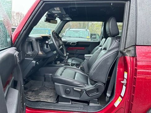 Certified 2025 Ford Bronco Badlands AWD/4WD image 14