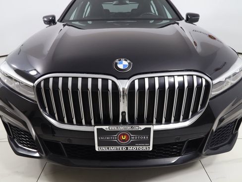 Used 2022 BMW 750i xDrive w/ M Sport Package image 54