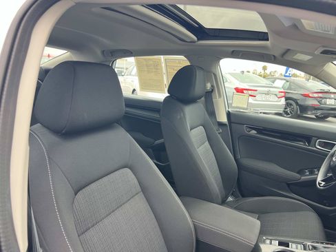 Certified 2023 Honda Civic EX image 28
