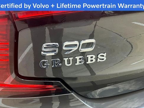 Used 2022 Volvo S90 B6 Inscription w/ Advanced Package image 41