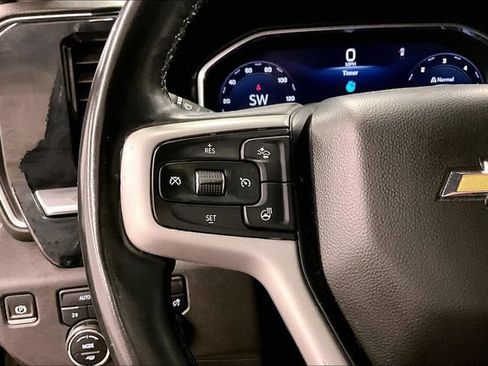 Used 2023 Chevrolet Silverado 1500 LT AWD/4WD image 26