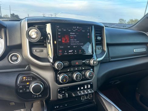 Used 2019 RAM 1500 Big Horn image 17