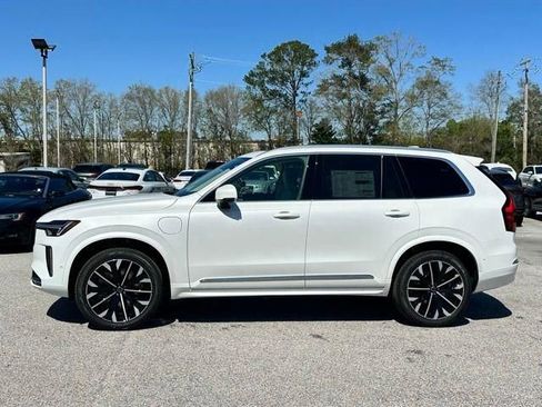 New 2026 Volvo XC90 T8 Ultra w/ Protection Package Premier AWD/4WD image 26