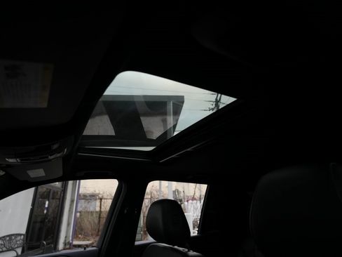 Used 2016 Mercedes-Benz GLE 350 4MATIC image 17