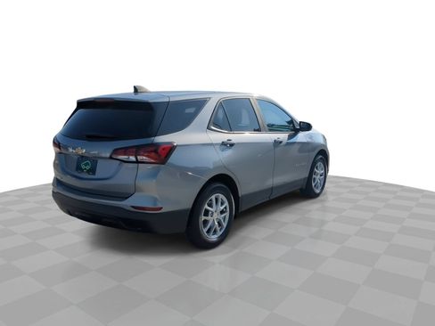 Certified 2024 Chevrolet Equinox LS w/ LPO, Cargo Package FWD image 8