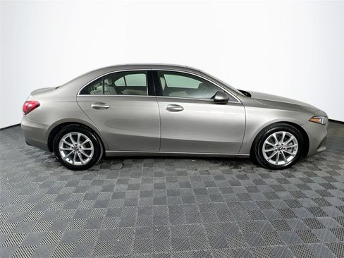 Certified 2019 Mercedes-Benz A 220 4MATIC image 7