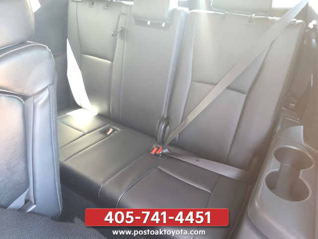 Used 2026 Toyota Highlander XLE AWD/4WD image 29