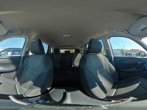 Used 2025 Nissan Rogue SV FWD image 45