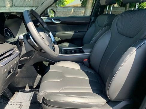 Certified 2025 Hyundai Palisade Calligraphy image 14