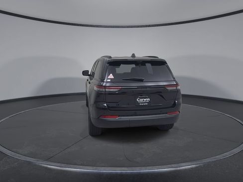 New 2026 Jeep Grand Cherokee Limited AWD/4WD image 12