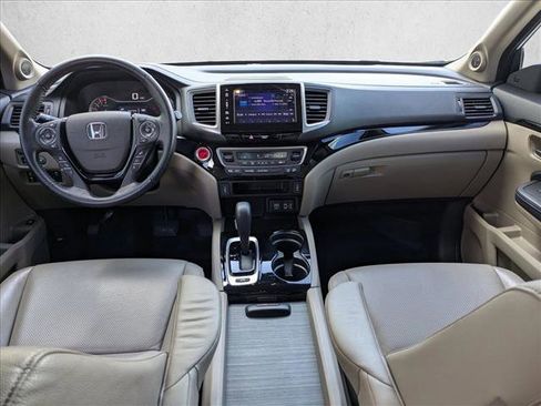 Used 2019 Honda Ridgeline RTL-E image 18