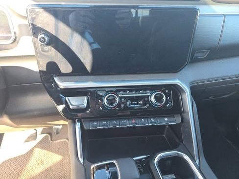 Used 2023 GMC Sierra 1500 Denali w/ Technology Package image 14