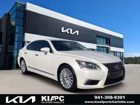 Used 2014 Lexus LS 460 AWD w/ Comfort Package image 1