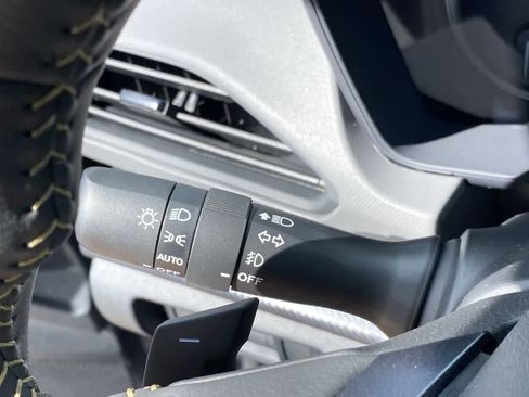 Used 2025 Subaru Crosstrek 2.5i Sport image 24