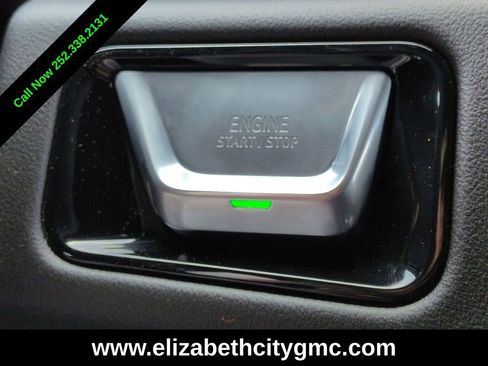 New 2026 GMC Yukon AT4 image 37