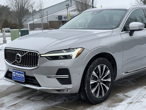 Used 2023 Volvo XC60 B5 Plus image 6